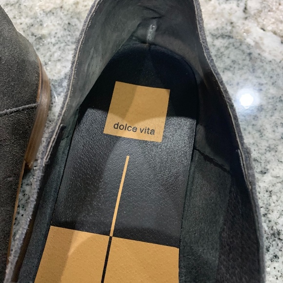 Dolce Vita suede flats size 8.5 - Picture 2 of 5
